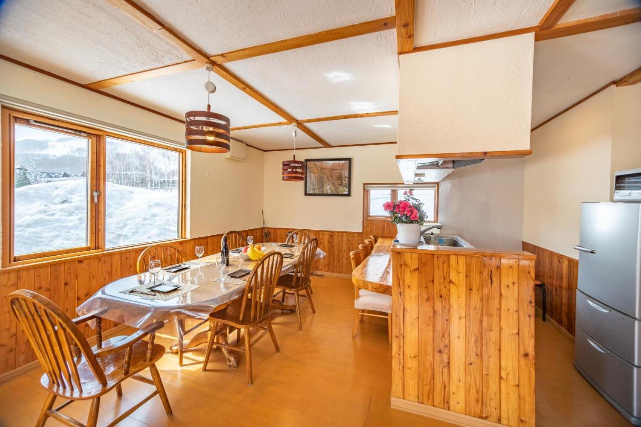 Matsu House With Air Conditioner - 5 Min To Rusutsu Ski Resort Eksteriør bilde